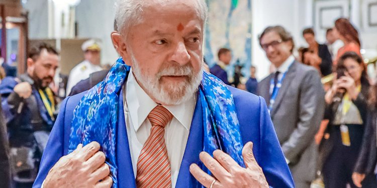 Sete dias depois, Lula lamenta ciclone que atingiu o RS