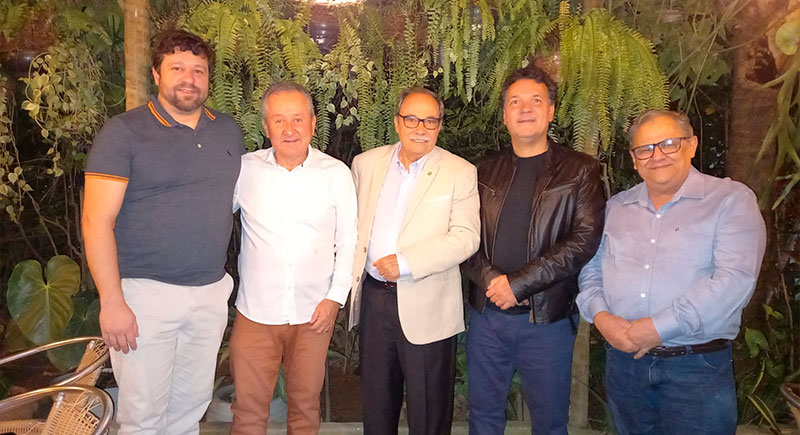 Associação Médica do Vale do Aço presta homenagens pelo Dia do Médico