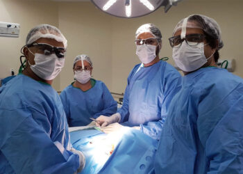 HMC realiza cirurgia inovadora de reconstrução de mandíbula