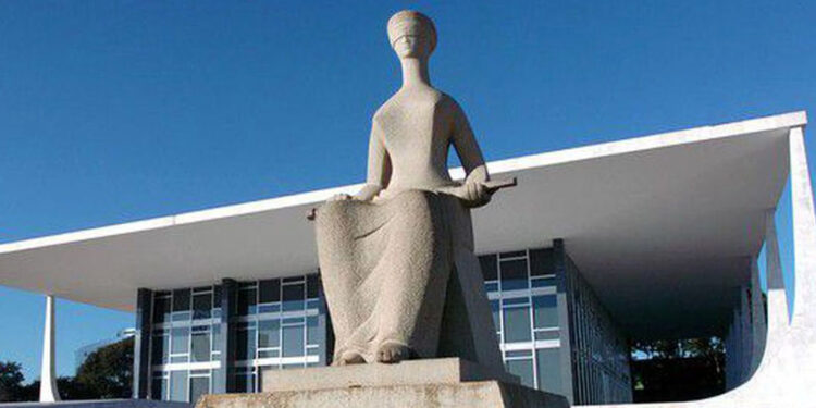 STF julga processo que pode dificultar compra de moradias aos mais pobres