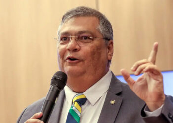 Caso do Comando Vermelho amplia pressão por queda de Flávio Dino