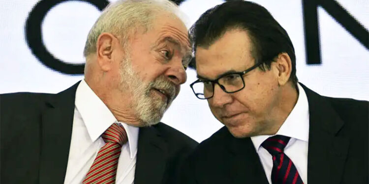 Governo Lula dificulta trabalho do comércio aos domingos e feriados