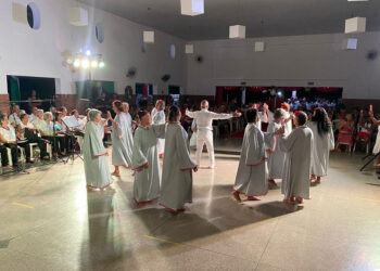Vivência de Natal do Andanças contou com apresentações de música, dança e teatro