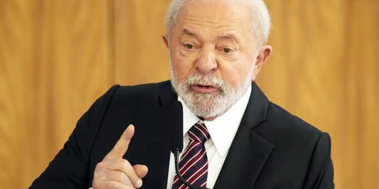 Lula diz que povo pobre banca energia barata para empresariado