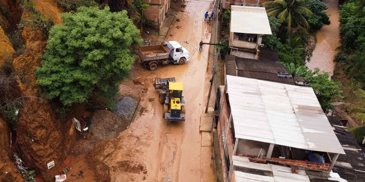 Defesa Civil de Fabriciano mantém alerta para chuvas e trabalhos de monitoramento