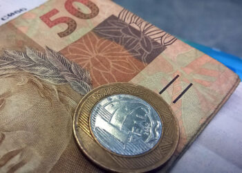 MEC divulga calendário de pagamento da bolsa para alunos do Ensino Médio