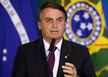 Ameaça: “Se Bolsonaro falar um ai do STF, será preso”