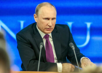 Putin alerta o Ocidente sobre risco de guerra nuclear