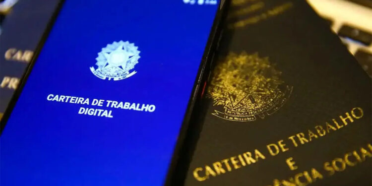 Mais de 7 milhões pediram demissão em 2023