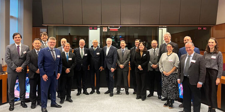 Diretores da Cenibra participam de missão brasileira na Europa