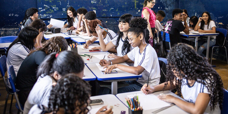 Instituto Usiminas beneficia mil estudantes com programa de educação patrimonial