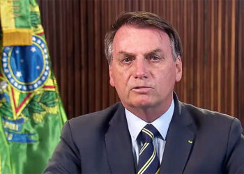 Bolsonaro fala sobre depoimento de Freire Gomes à PF