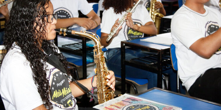 Mais Música abre inscrições em Coronel Fabriciano