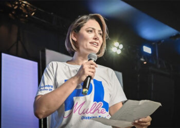 Michelle Bolsonaro critica Lula por não indicar mulheres ao STF