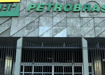 Petrobras despenca após balanço e contamina o Ibovespa