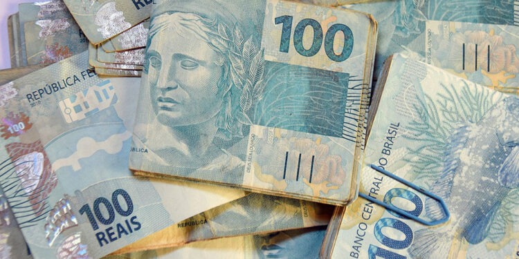 Ex-secretário do Tesouro calcula rombo de R$ 100 bilhões na meta de 2025