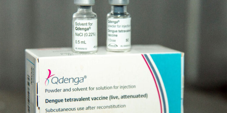 Saúde de Ipatinga recebe doses da vacina da dengue