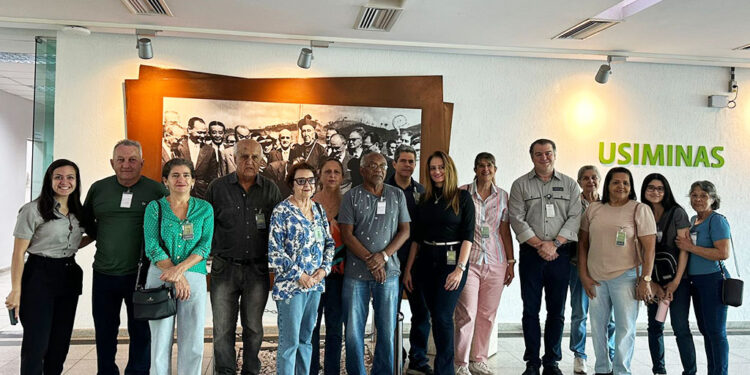 Usiminas recebe visita de moradores do bairro Das Águas, em Ipatinga