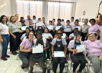 Projetos de culinária e cultura em parceria com a Fundação Aperam