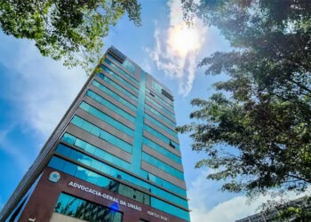Governo Lula cede a desconto de 50% em multas das empreiteiras da Lava Jato