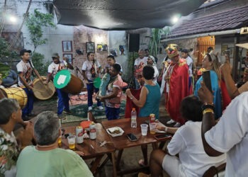 Projeto celebra tradições do uso de turbante e indumentárias de congadeiros