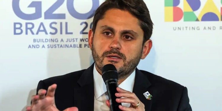 PF indicia ministro de Lula, suspeito de corrupção e organização criminosa