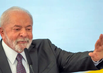 CNJ suspende juíza de Minas Gerais por postagens com críticas a Lula