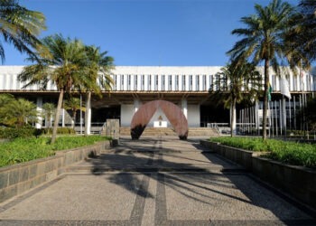 Assembleia de Minas adia decisão sobre Regime de Recuperação Fiscal