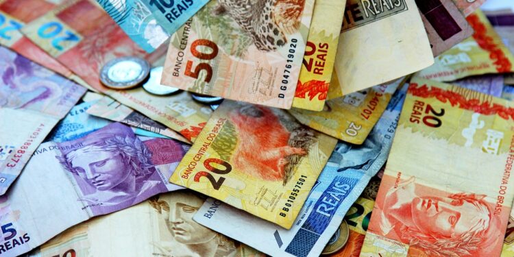 Déficit nas contas do governo Lula atinge R$ 68,7 bilhões em 2024