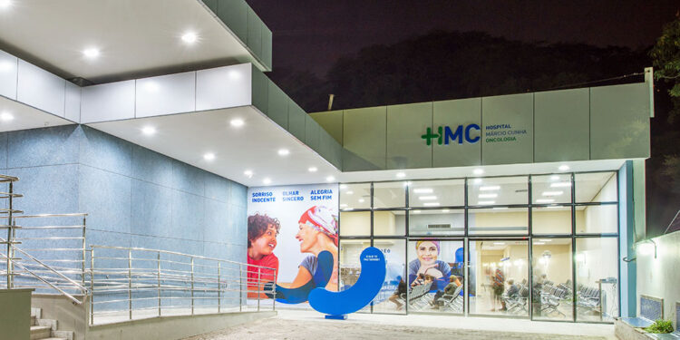 FSFX promove campanha em apoio ao tratamento do câncer