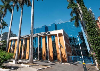 Prefeitura de Fabriciano antecipará primeira parcela do 13º salário