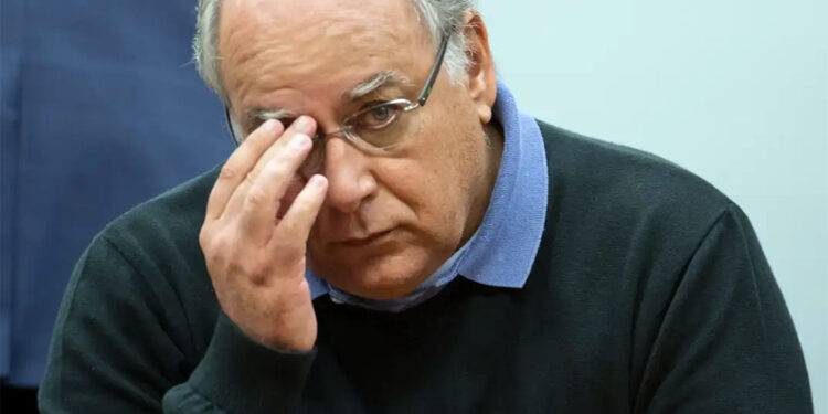Ex-diretor da Petrobras é condenado a 98 anos de prisão