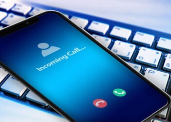 Eles ligam, você atende e eles desligam na sua cara: o que são robocalls?
