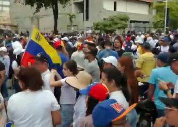 Lula diz a amigos estar em uma situação ‘delicada’ com a crise na Venezuela