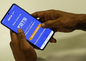 FGTS é isento de impostos e não há desconto sobre poupanças