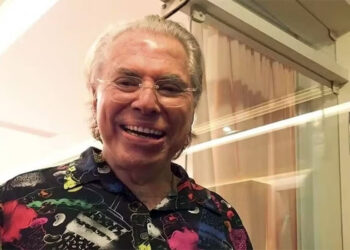 Silvio Santos permanece internado com quadro de saúde estável