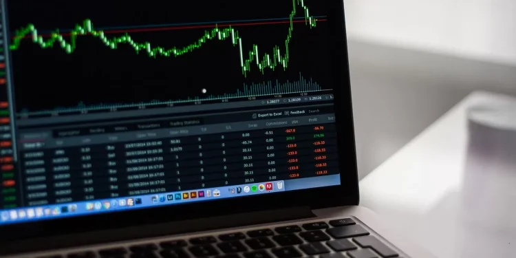 Mercado Global mantém cautela com indicadores dos EUA