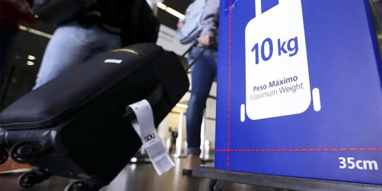 Justiça de Minas obriga devolução de mala rastreada por AirTag