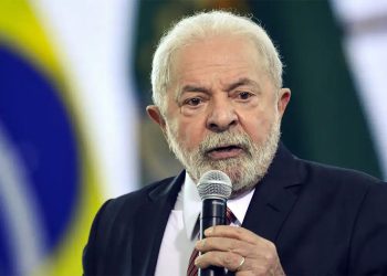 Lula ataca defensores da privatização da Petrobras; “bando de imbecil”