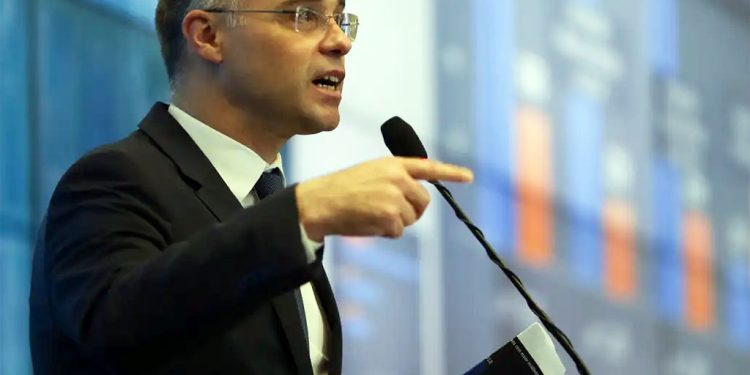 STF pede pronunciamento da CVM em disputa entre CSN e Ternium