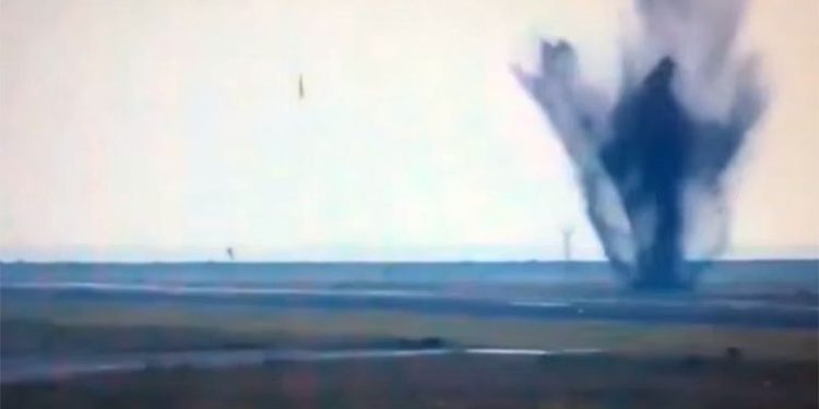Bomba da 2ª Guerra explode em aeroporto do Japão