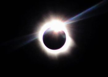 Eclipse solar anular acontece hoje à tarde; veja horário e como observar
