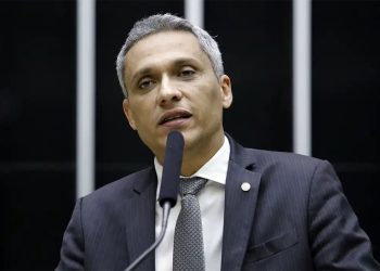 STF decide tornar réu deputado Gustavo Gayer
