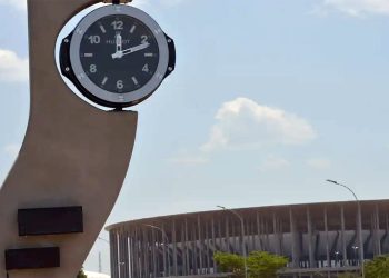 Governo descarta horário de verão em 2024, mas reavalia em 2025