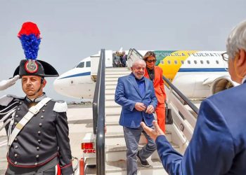 Lula fala em comprar aviões para Presidência e ministros