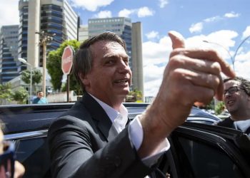 Partido de Bolsonaro triplica votos e lidera ranking eleitoral