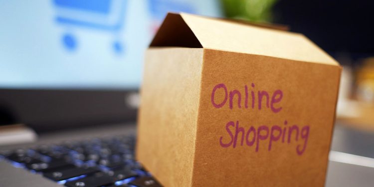 Compras online: como se proteger de golpes nas promoções de fim de ano
