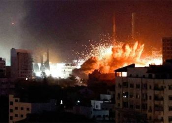 Hezbollah dispara centenas de mísseis contra Israel
