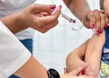Mais de 2.000 doses de vacinas aplicadas no Dia D em Ipatinga