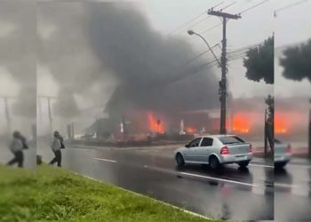 Avião cai e explode em Gramado: 10 mortos